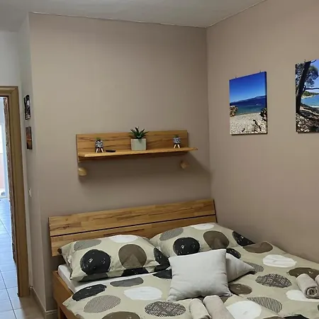 Laurentina Apartman *