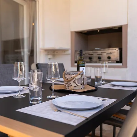 דירה Laurentina - Modern With Large Terrace Near Beach-quiet And Comfortable