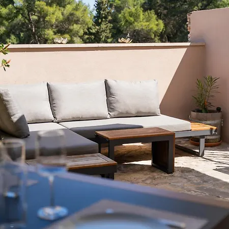 Laurentina - Modern With Large Terrace Near Beach-quiet And Comfortable *