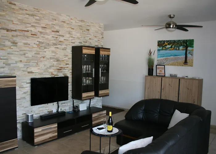 Apartman Laurentina - Ruhige Mit Terrasse - Strandnah - Klimaanlage - Parkplatz *